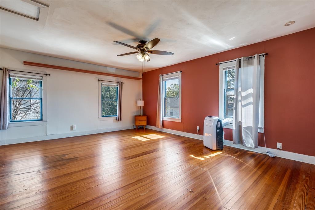 Winnetka Heights - Residential