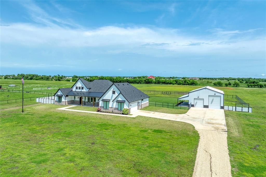 450 County Road 2411