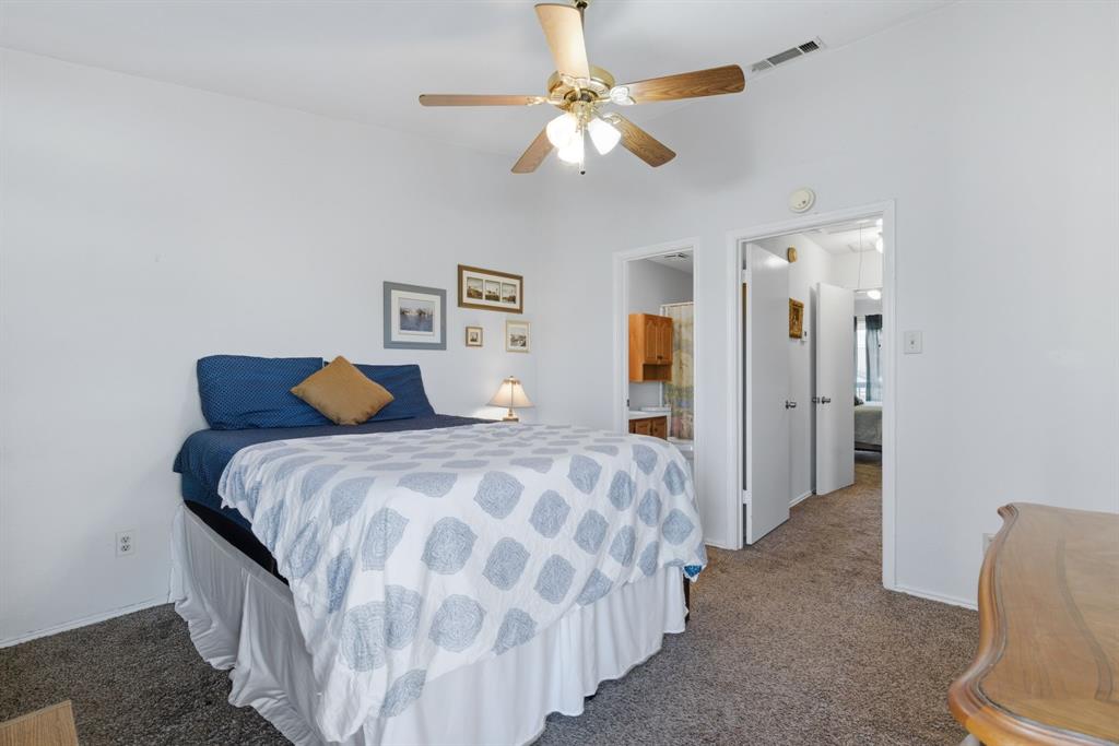 Shadowood Trail Condo - Residential