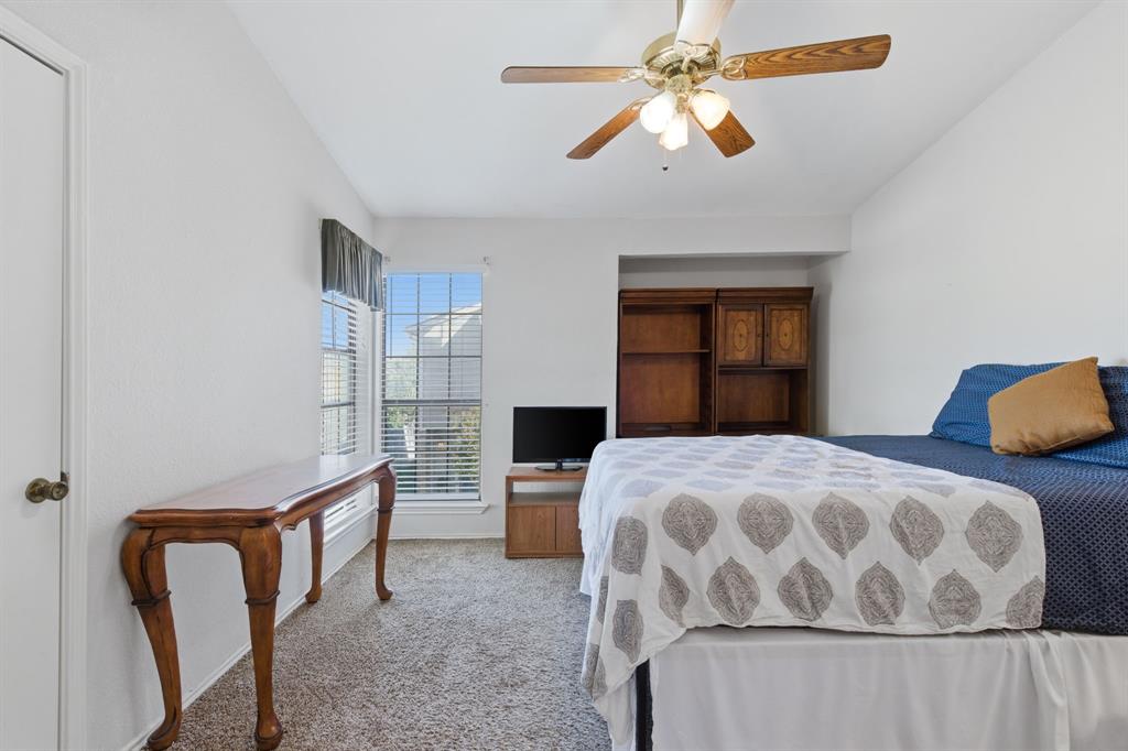 Shadowood Trail Condo - Residential