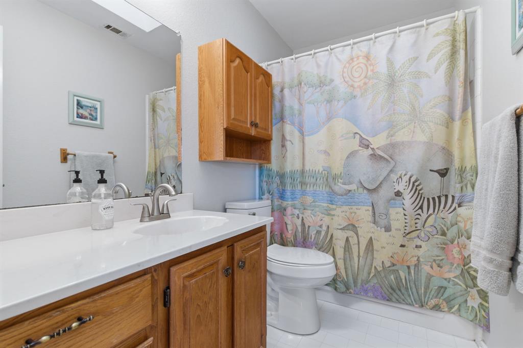 Shadowood Trail Condo - Residential