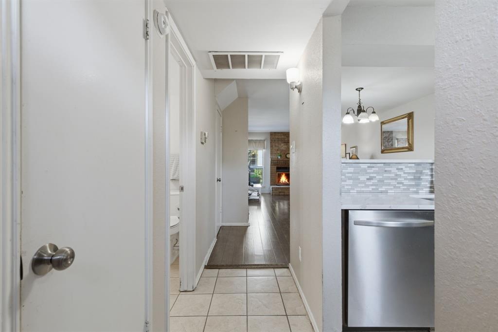 Shadowood Trail Condo - Residential