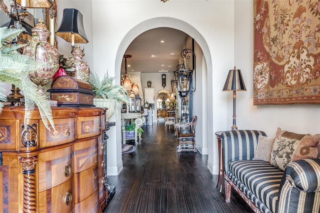 4280 Wellesley Avenue