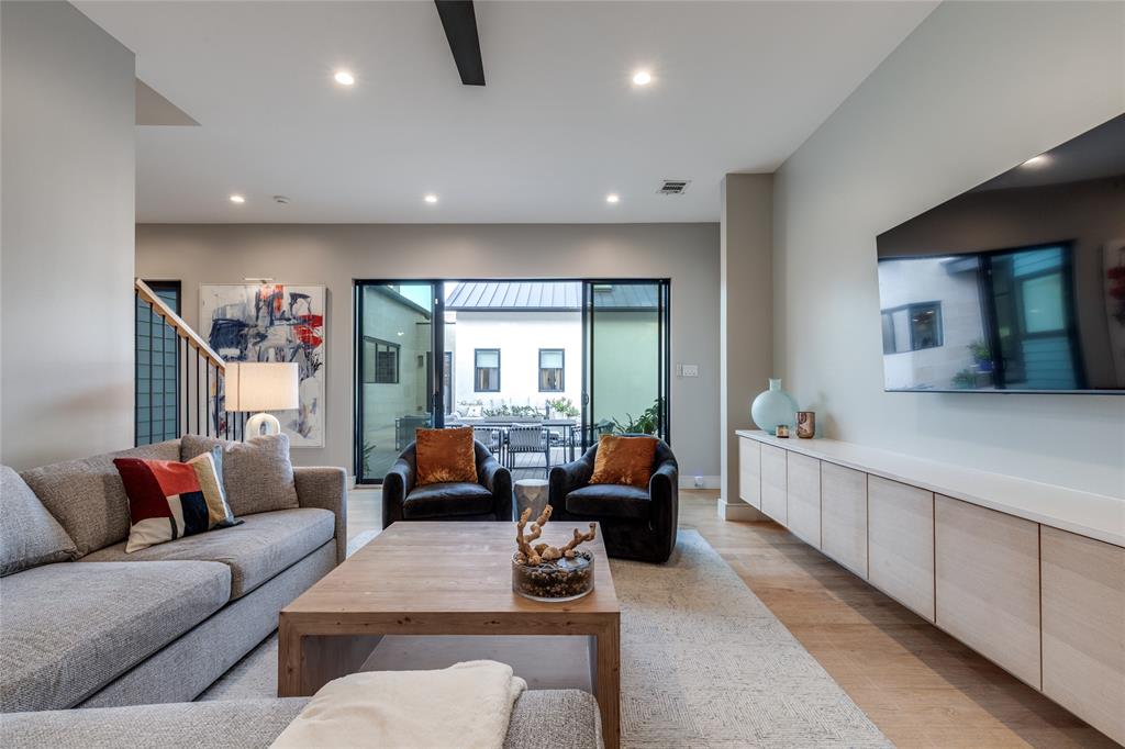 Forest Hills - Residential