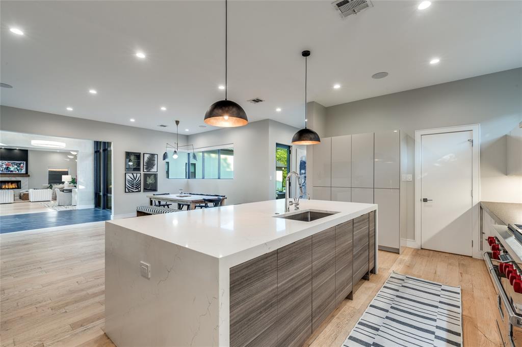 Forest Hills - Residential