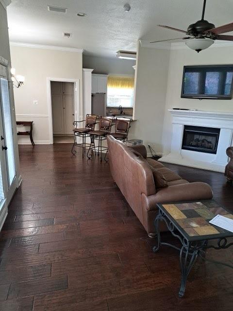 7924 Heatherbrook Drive