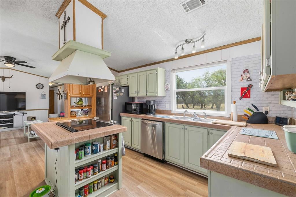 375 Whispering Oaks Lane