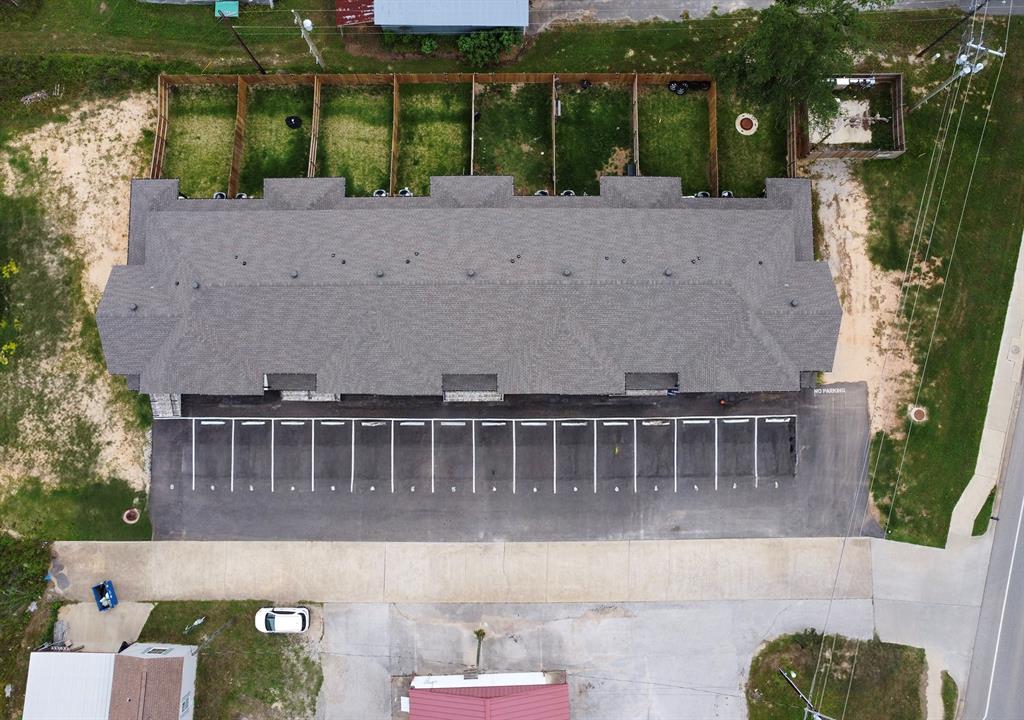 HENRICHSON SUBD - Residential Income