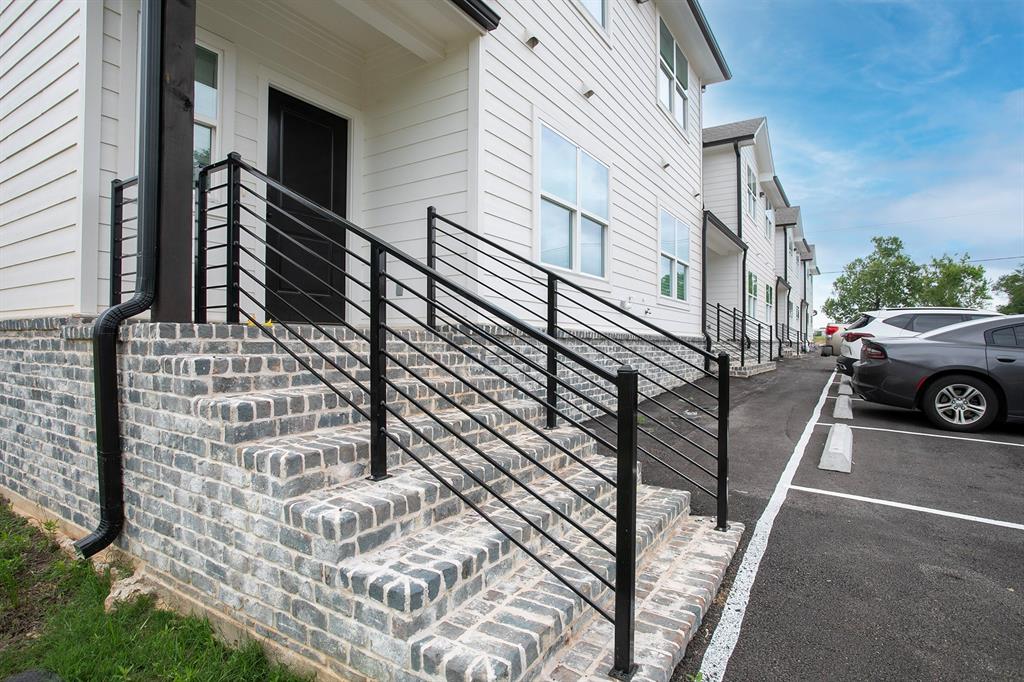 HENRICHSON SUBD - Residential Income