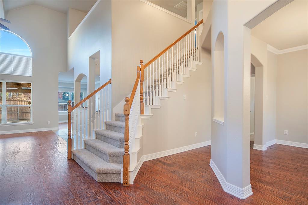 Stewart Peninsula Cottonwood S - Residential