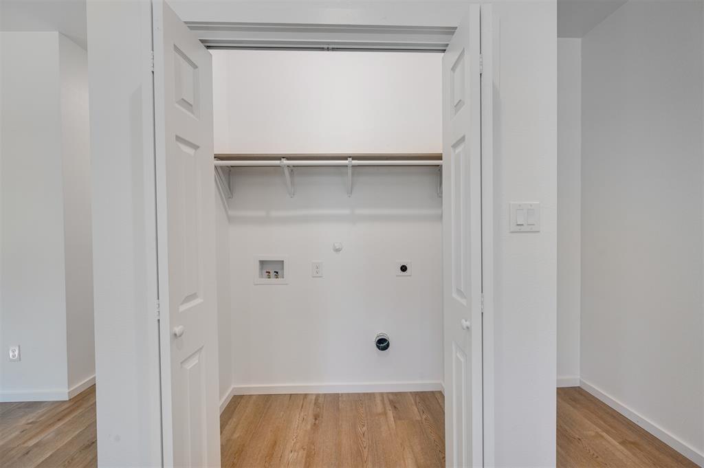 G W Morris - Residential