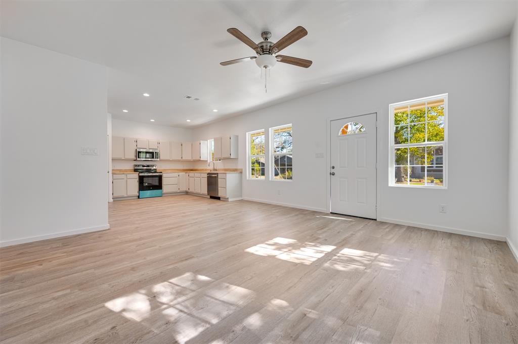 G W Morris - Residential