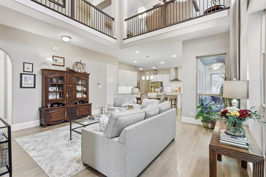 527 Sandy Lane