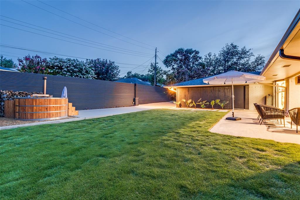 7154 Grand Oaks Road