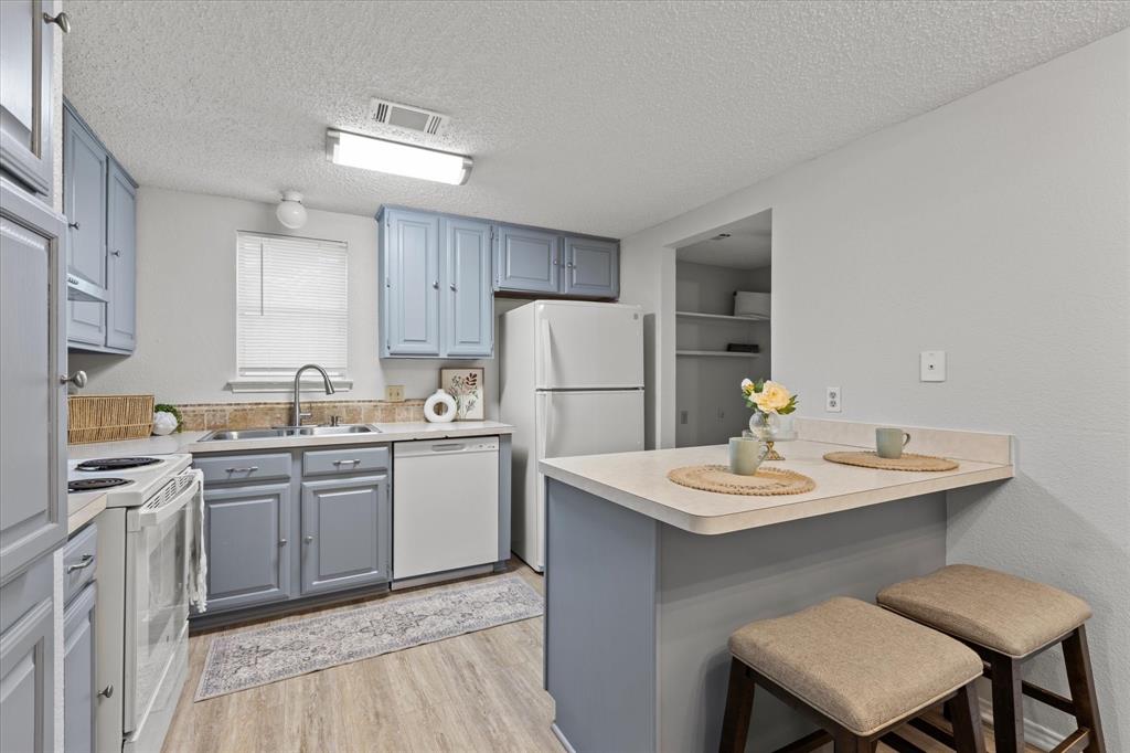 6706 Copperwood Court