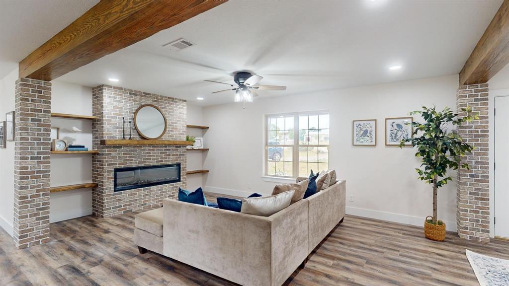 7367 County Road 4613