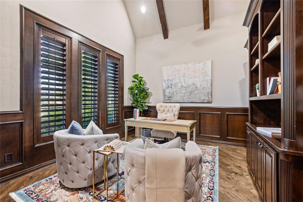 2116 Camden Circle
