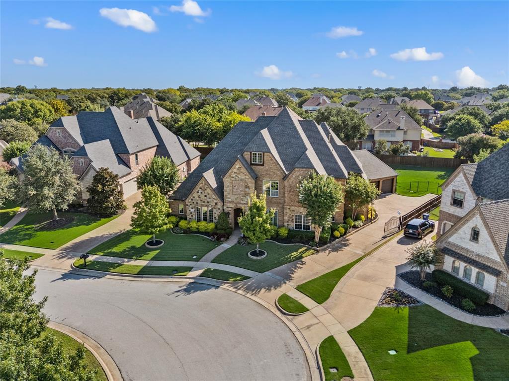 2116 Camden Circle
