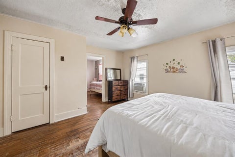 Tiny photo for 2928 Aster Street, Dallas, TX 75211 (MLS # 21394222)