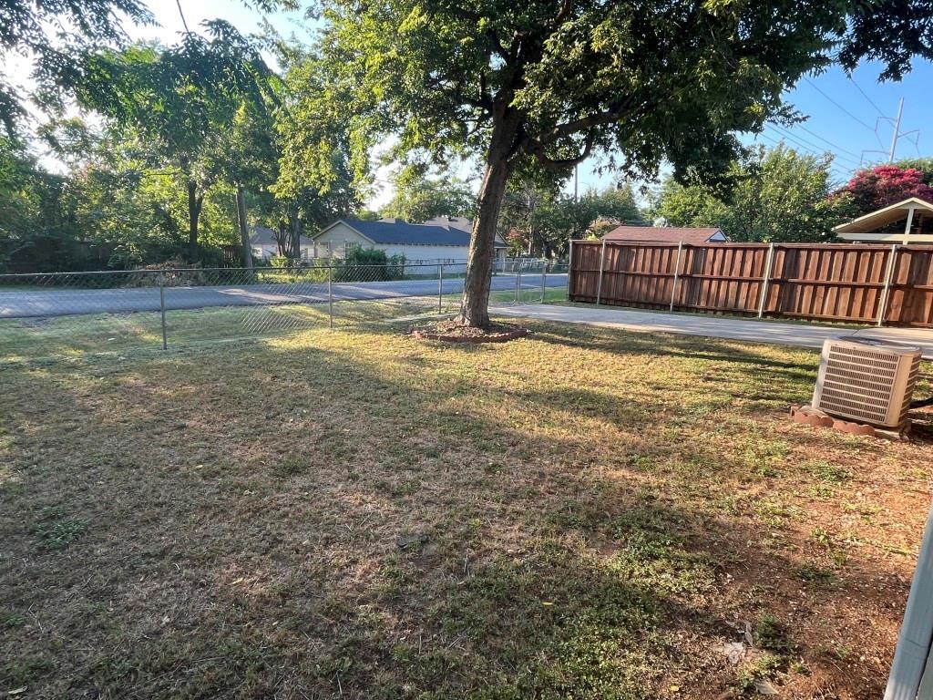 3416 N Jim Miller Road