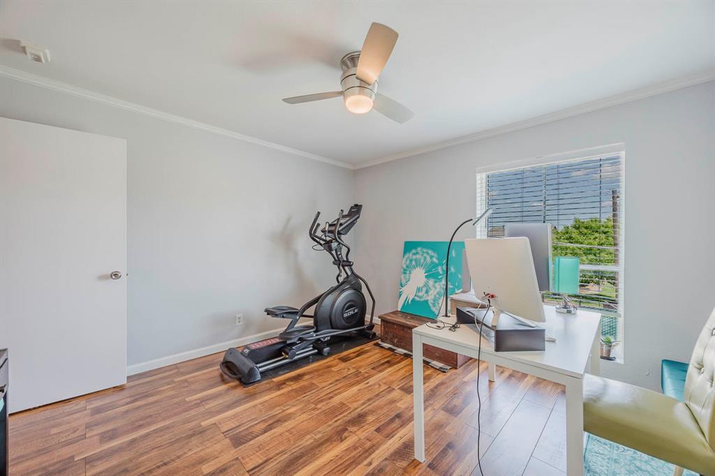 Cambridge Condos Ph 01 03 - Residential