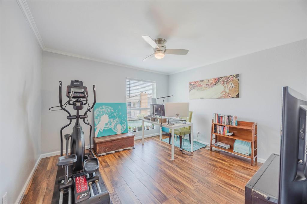 Cambridge Condos Ph 01 03 - Residential