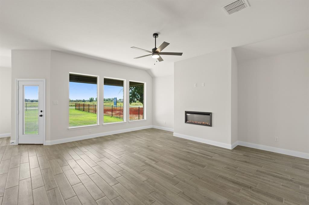 Abe's Landing - Residential