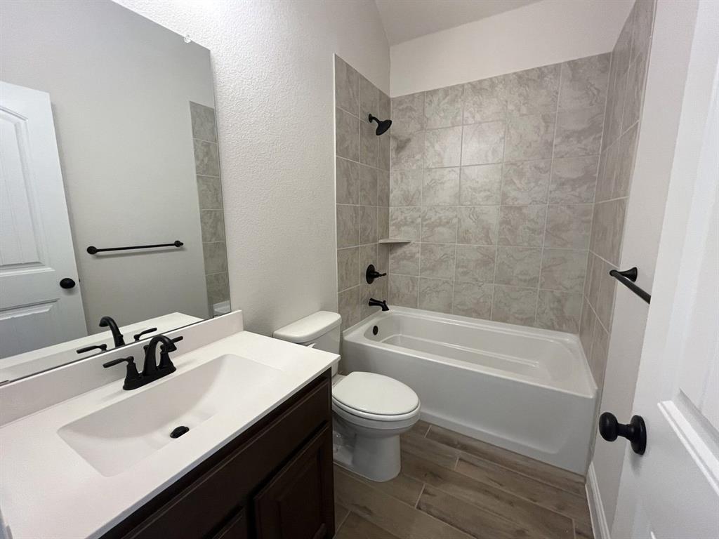 Abe's Landing - Residential