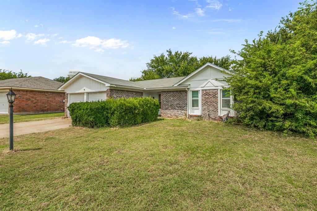 125 Roundtree Drive
