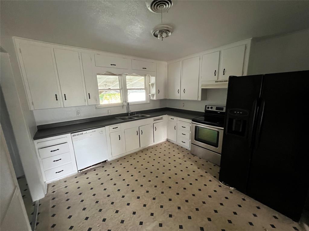 Haltom Acres Add - Residential Lease