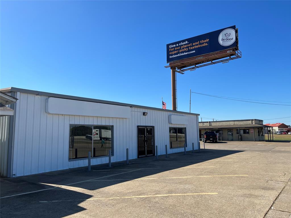 ZION ROAD SOUTH - Commercial Lease