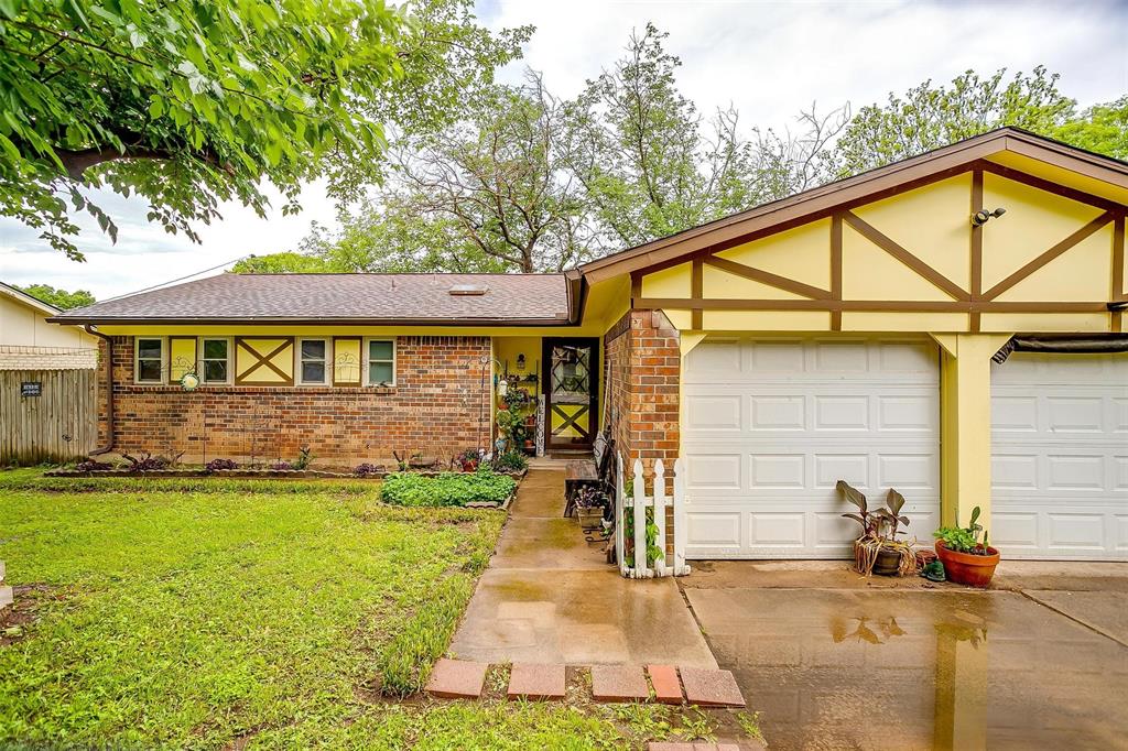 6437 Moonglow Lane