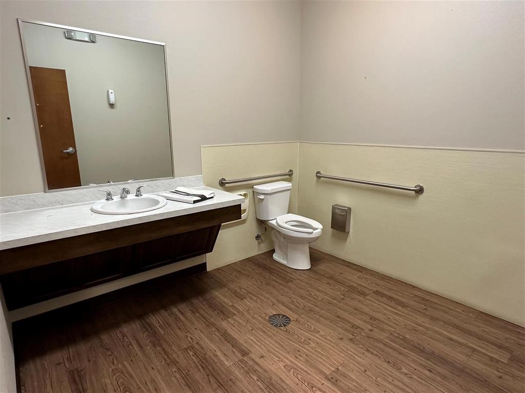 El Chico - Commercial Lease