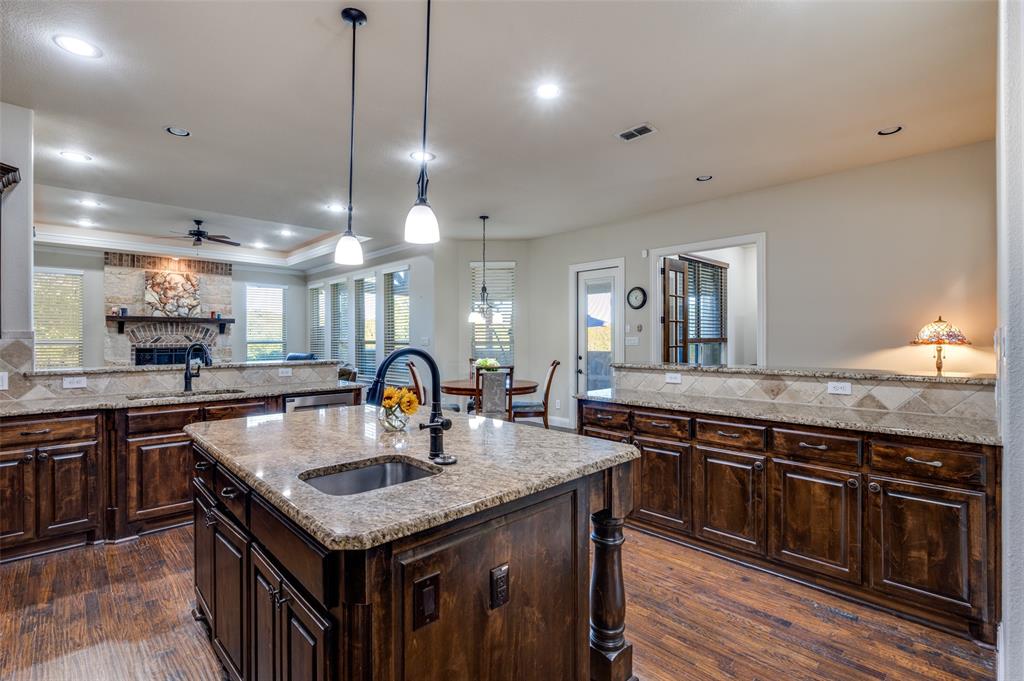 Forest Hills - Residential