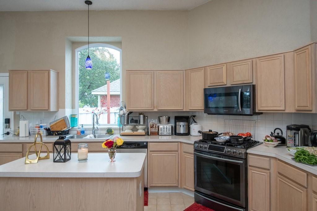 Highland Trail Add - Residential Lease