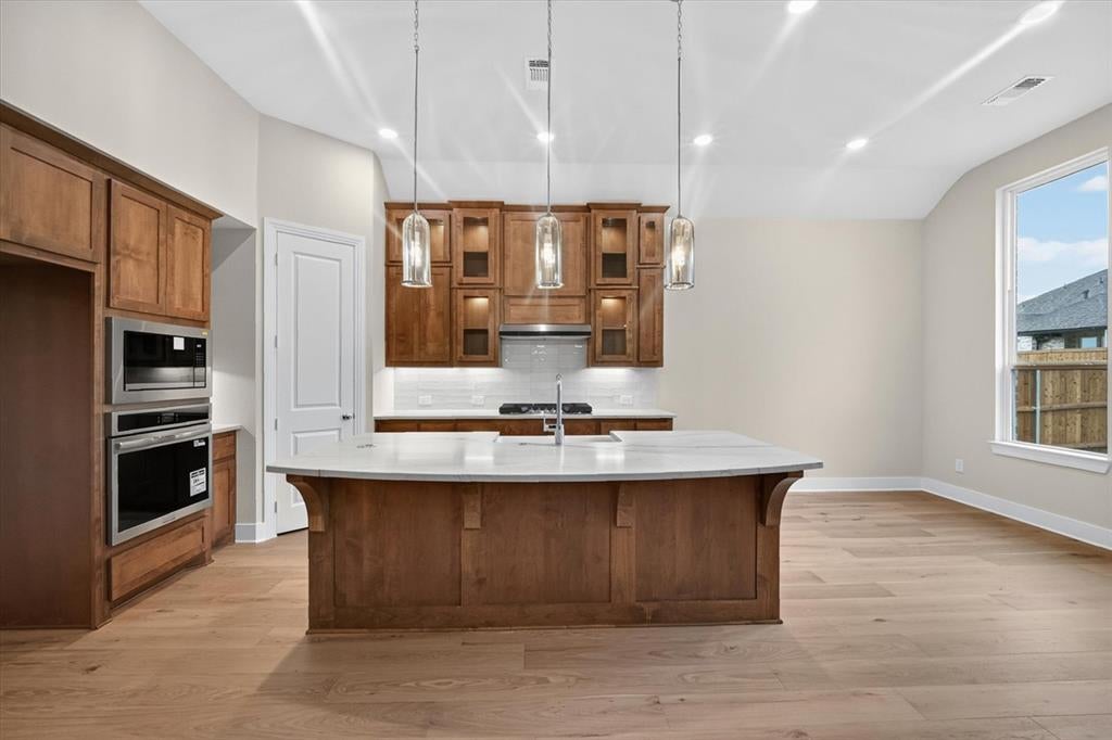 2814 Cedar Ridge