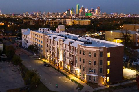 Photo of 120 N Madison Avenue #1207, Dallas, TX 75208 (MLS # 21199216)