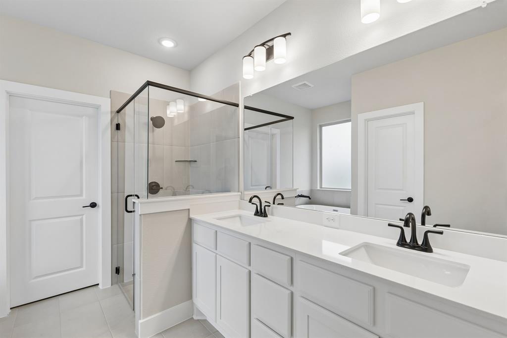 Ellis Ranch Estates - Residential