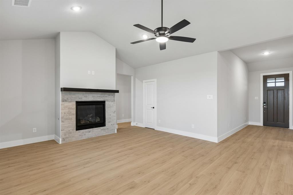 Ellis Ranch Estates - Residential