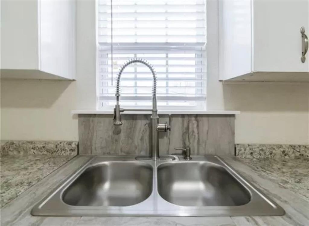 Lincoln Place Add - Residential