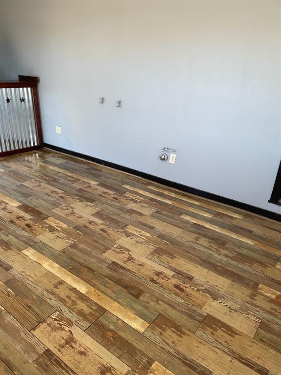 White - Commercial Sale