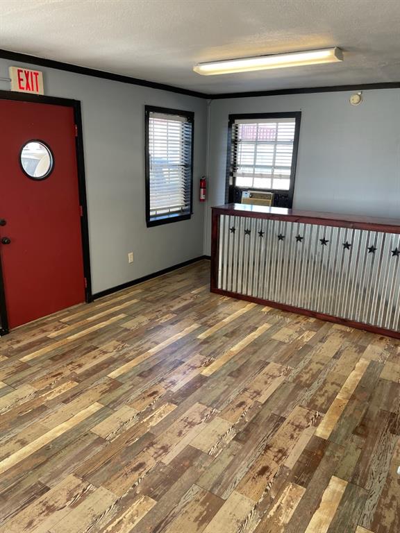 White - Commercial Sale