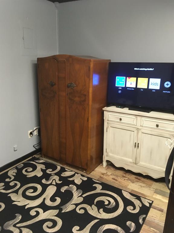 White - Commercial Sale