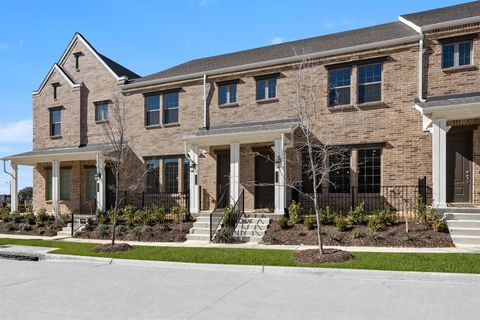 Photo of 629 Redwood Way, Mansfield, TX 76063 (MLS # 21194947)