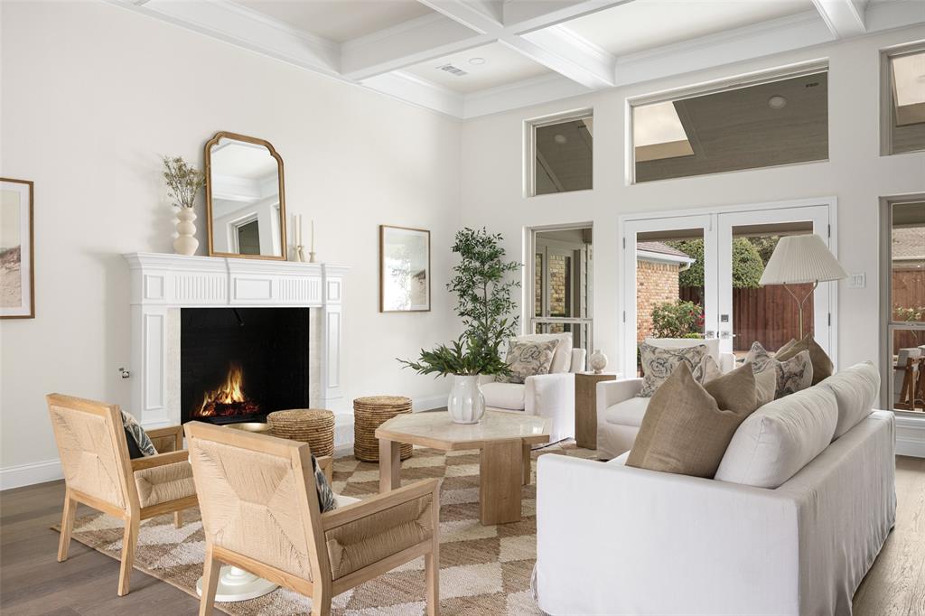 5824 Gallant Fox Lane