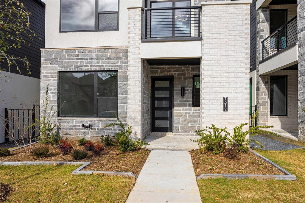 The Pinnacle at Craig Ranch - Residential