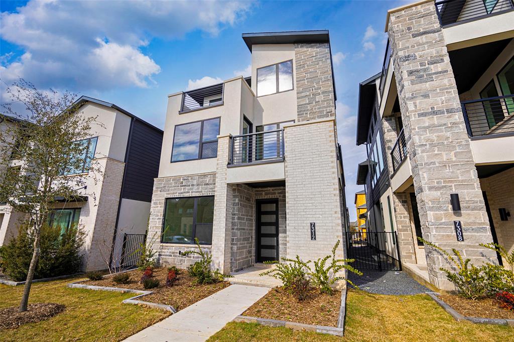 The Pinnacle at Craig Ranch - Residential