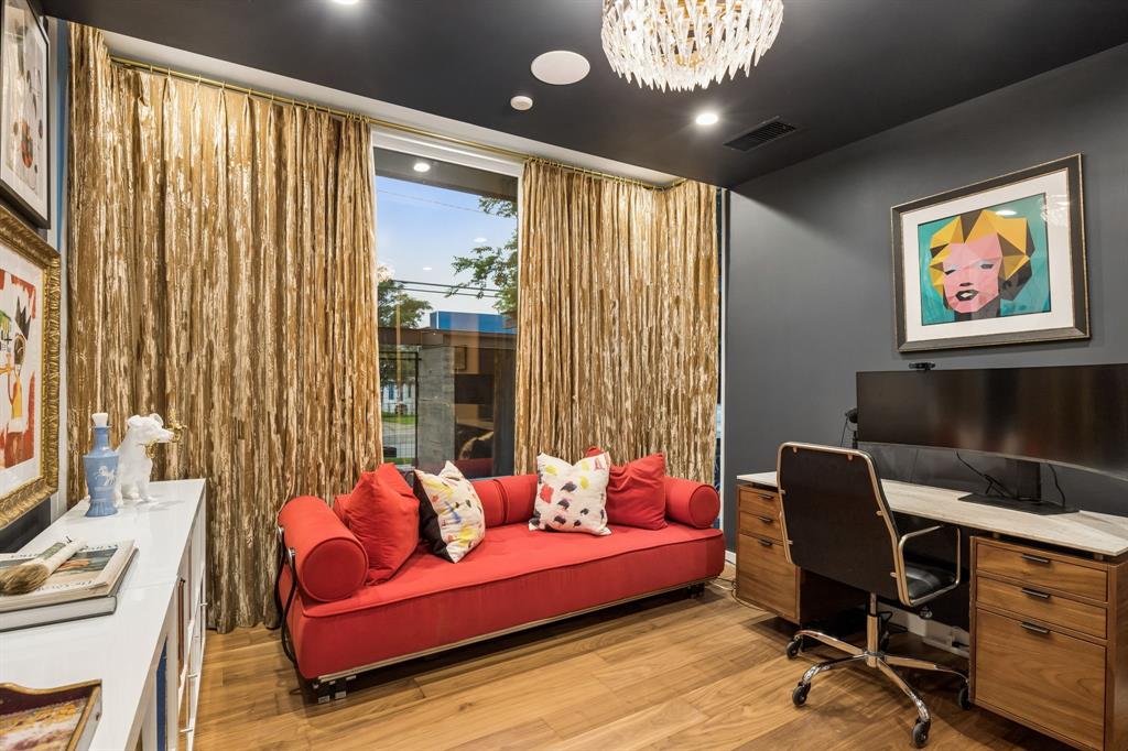 Ross Ave Annex - Residential