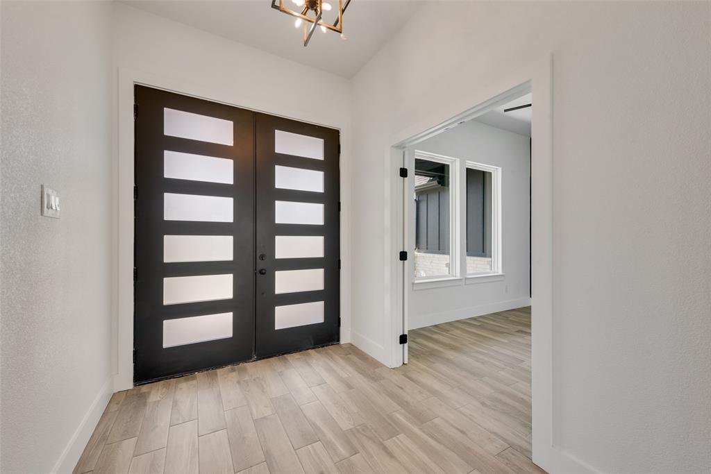 8500 Wild Colt Drive