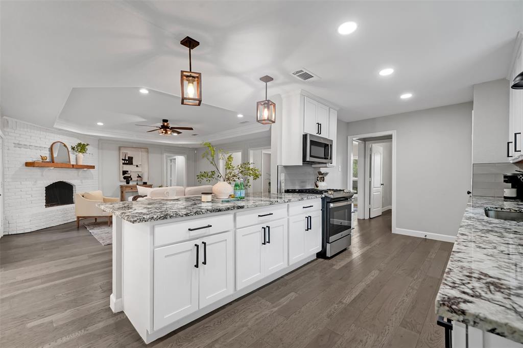 2101 Newcastle Circle